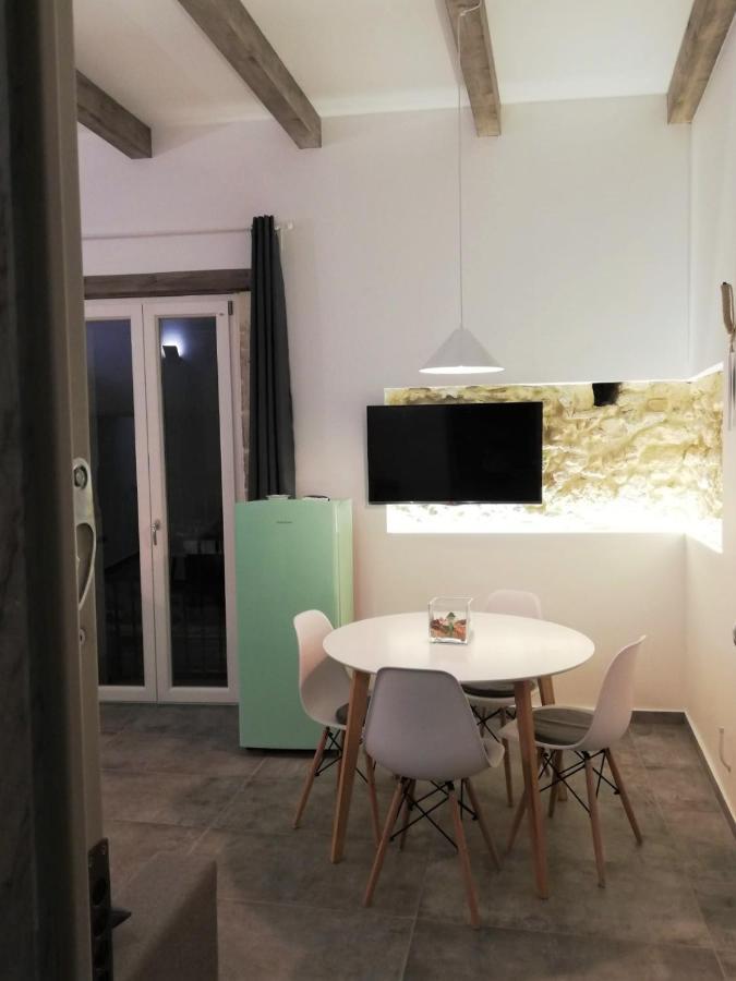 Cavour 45 - Ortigia Apartments 시라쿠사 외부 사진